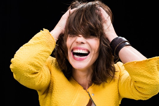 Bild von Mona Vetsch zurück auf Radio SRF 3