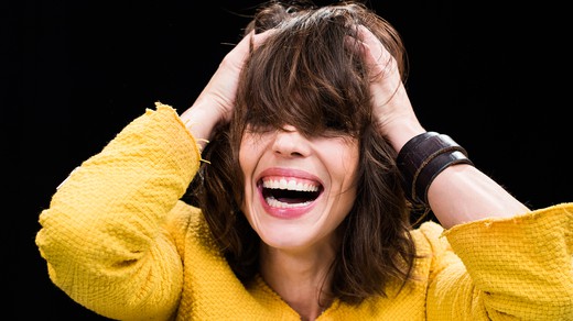 Bild von Mona Vetsch zurück auf Radio SRF 3