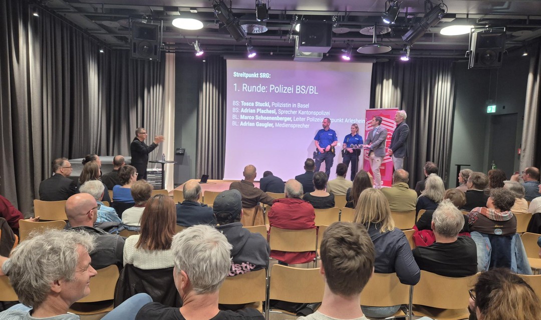 Bild von «Streitpunkt SRG»: Blaulicht