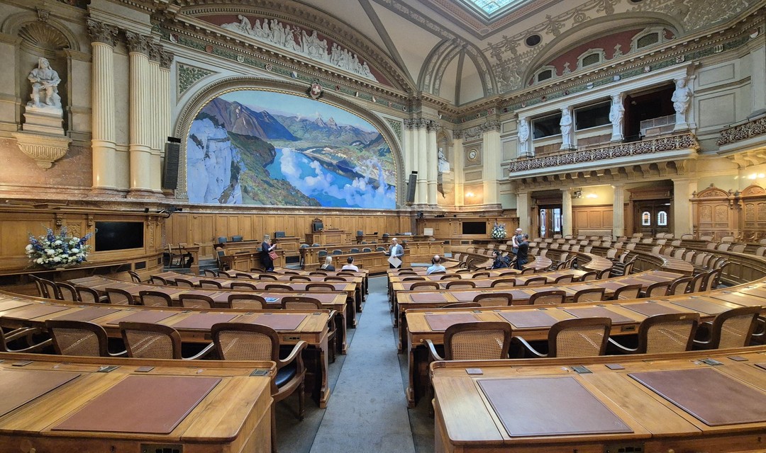 Bild von Mit Urs Leuthard durchs Bundeshaus und Medienzentrum: Ein Blick in die Schaltzentrale der Schweizer Politik