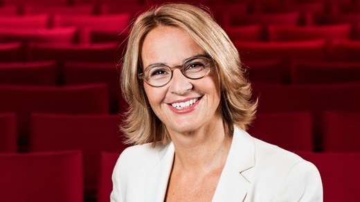 Bild von Sonja Hasler gibt Moderation von «Persönlich» ab
