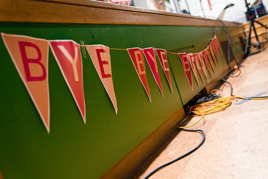 Bild von Bye-bye Brunnenhof