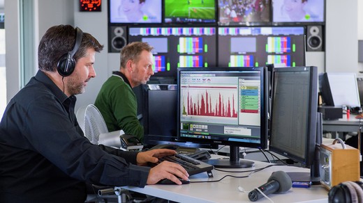 Bild von Programmkommission begleitet trimediale Redaktion