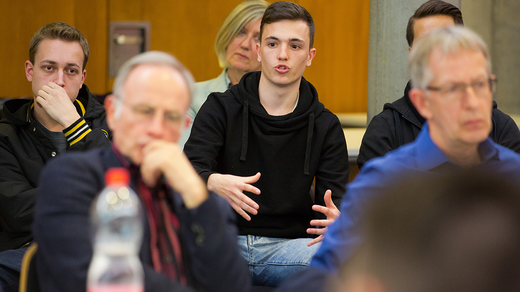 Bild von «Uns muss man den Knochen vor die Füsse werfen»