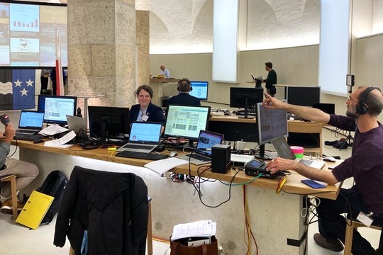 Bild von Wahlen 2023: 10 Monate für 10 Stunden