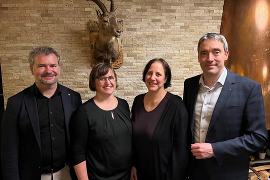 Bild von SRG Uri: Beatrice Maulaz Gisler übernimmt das Präsidium von Georg Simmen