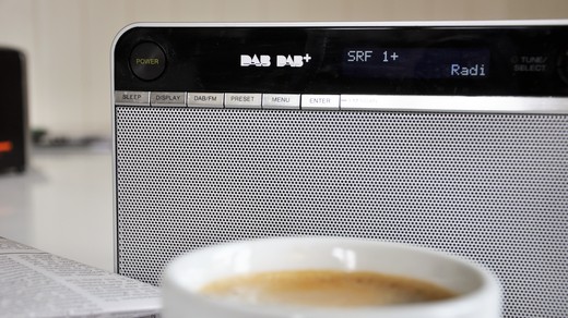 Bild von DAB+ ist erstmals gleichauf mit UKW