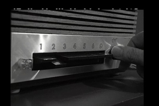 Bild von SRF-Archiv: Zugang zu Medien – seit fast einem Jahrhundert