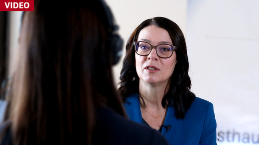 Bild von Nathalie Wappler, wie bleiben die Flaggschiffe von SRF trotz Medienwandel auf Kurs?