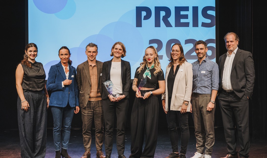 Bild von Medienpreis 2026 der SRG Zentralschweiz: Yves Demuth gewinnt in der Kategorie «Beste Recherche», Michèle Rüedi erhält Nachwuchspreis