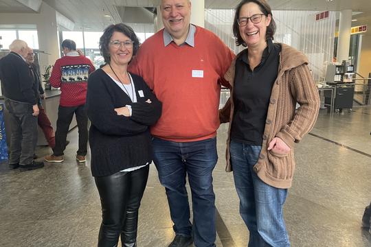 Bild von Ein Sonntagvormittag mit Tiefgang: Die SRG Schwyz besucht die SRF-Radio-Talkshow «Persönlich» in Pfäffikon