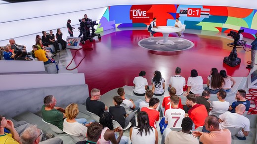 Bild von SRF erreicht mit der Fussball-WM über vier Millionen Menschen im TV