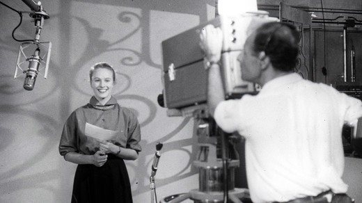 Bild von Eine digitale Reise durch die Geschichte der SRG