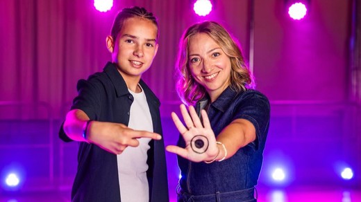 Bild von «#SayHi 2026»: Kinder tanzen bei SRF Kids mit Ilko gegen Mobbing