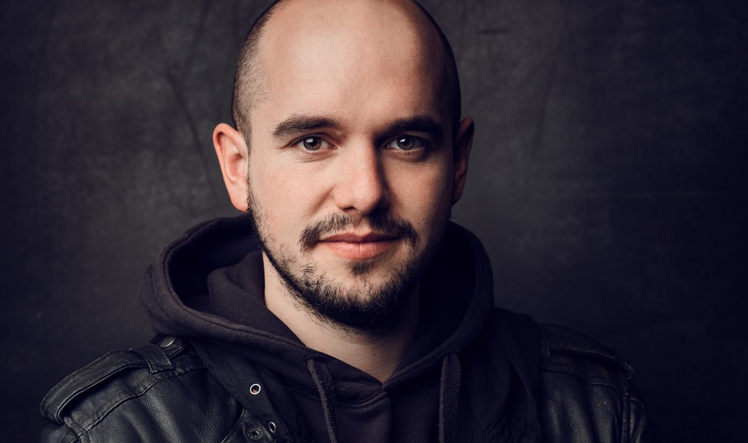 Bild von Neue Doku-Comedy-Reihe mit Renato Kaiser