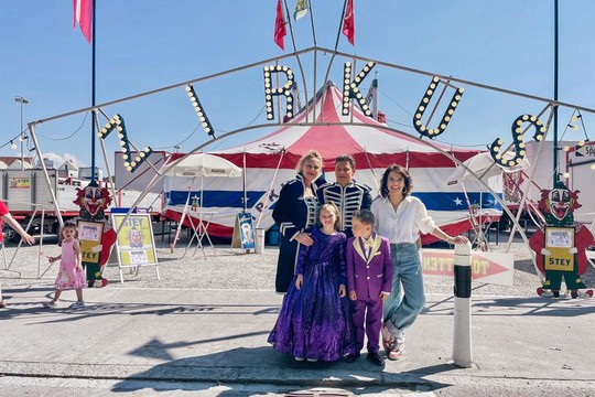 Bild von «Mona mittendrin»: Leben im Zirkus