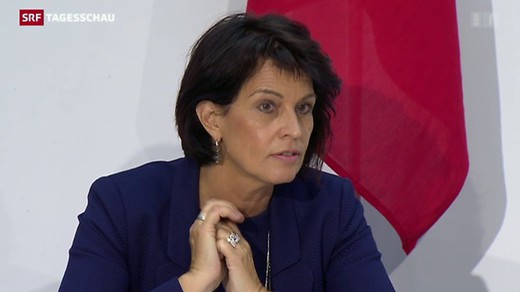 Bild von Abstimmungspodium mit Bundesrätin Doris Leuthard: Fakten und Emotionen in der Diskussion um die RTVG-Revision