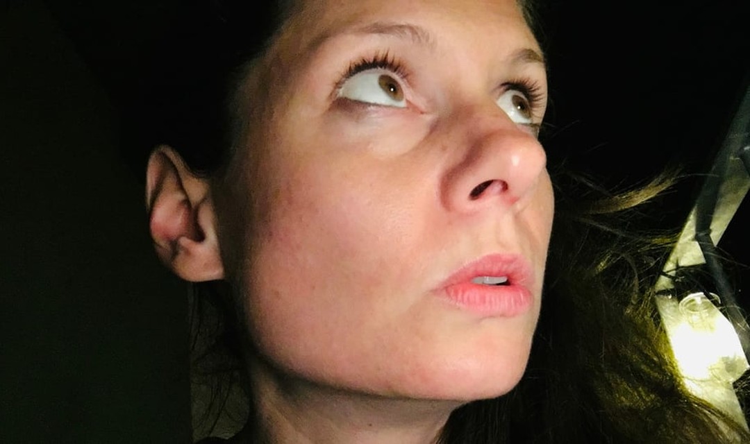 Sprecherin Vera Bommer fürchtet sich vor etwas