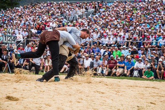 Bild von Jubiläumsschwingfest live auf SRF zwei