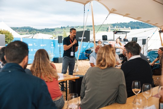 Bild von Gespannt wie ein Tennisracket: Die SRG Zug am «Zug Open» 2025