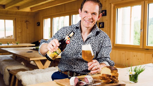 Bild von «Eusi Landchuchi – Cuisine de chez nous – Cucina nostrana»