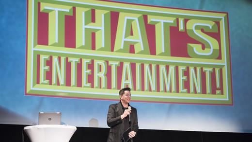 Bild von Die Zuschauer berühren