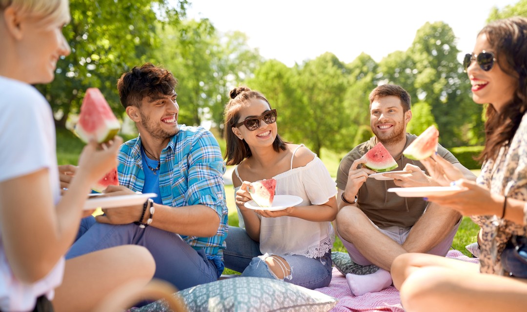 Bild von «Ratgeber Digital»: Ferienfotos auf Social Media teilen