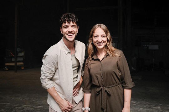 Bild von «#SayHi»: SRF Kids und Luca Hänni fordern Kinder zum Mittanzen auf