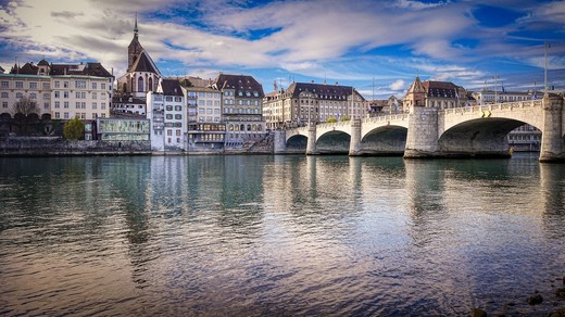 Bild von «Streitpunkt SRG»: Wirtschaft im Fokus