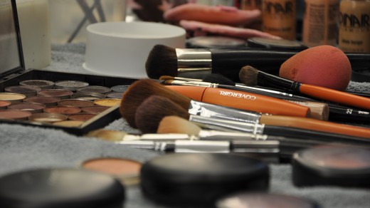 Bild von Sektion 4 - Besuch in der Maske